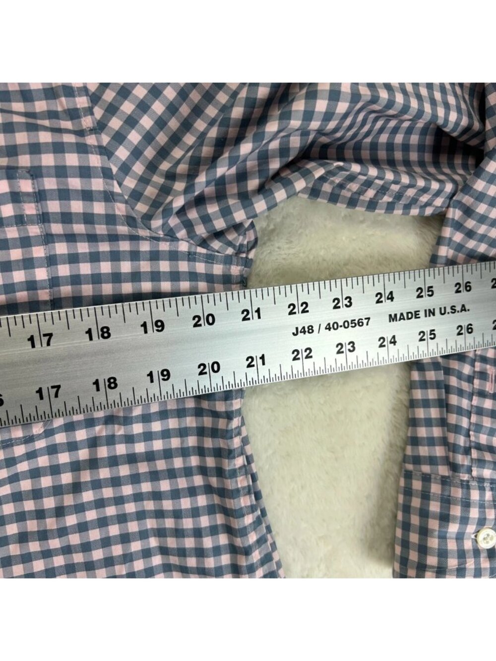 Vineyard Vines Button Down Shirt Mens‎ M Pink Blue Gingham On The Go Performance - Picture 10 of 12
